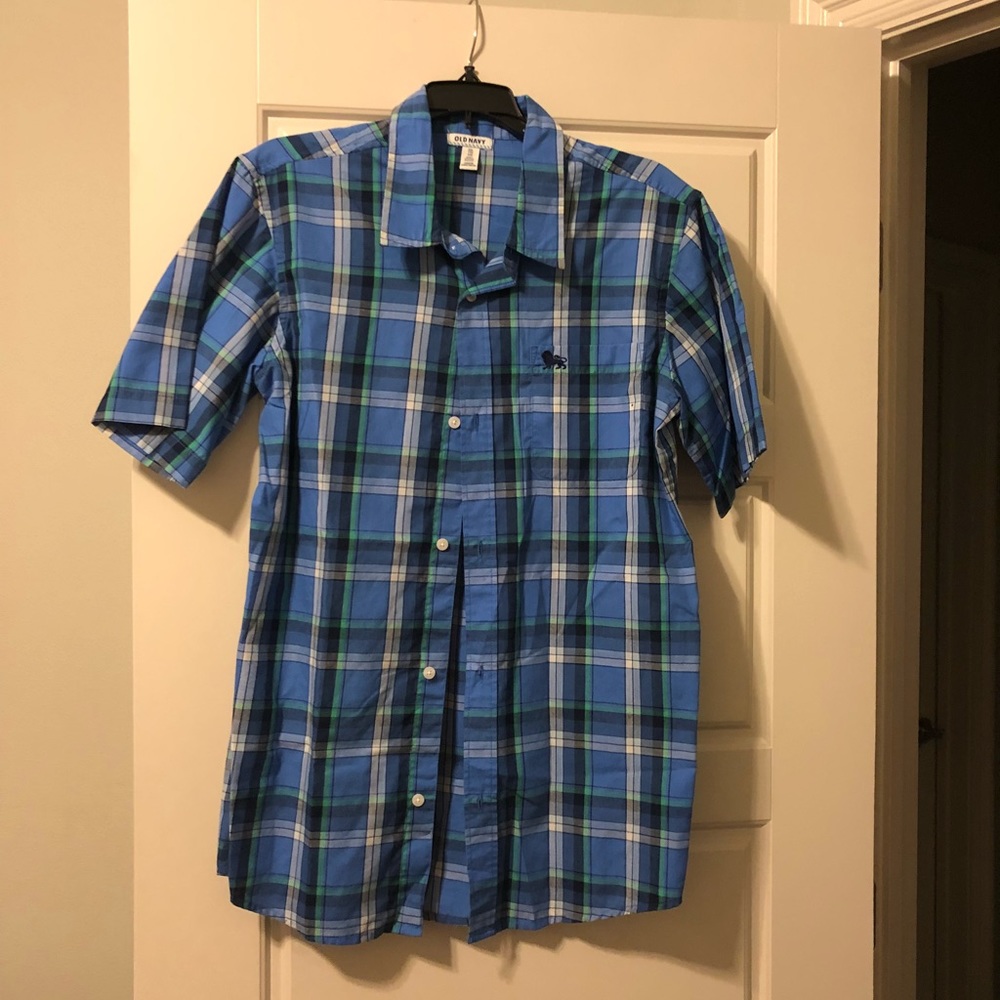 Boys plaid shirt sleeve button down shirt